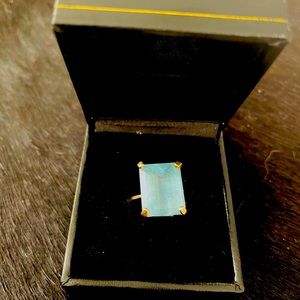 14k gold blue topaz ring size 7